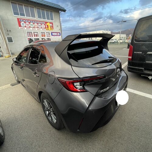 ウイング取付　カスタム　カローラスポーツの画像